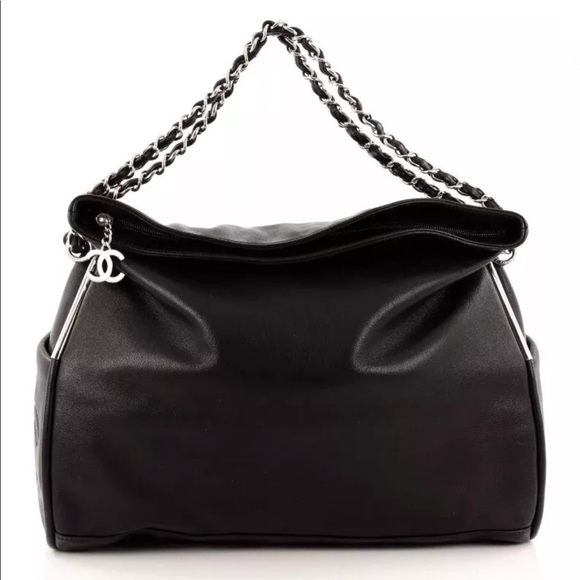Chanel Hobo bag - Picture 1 of 6